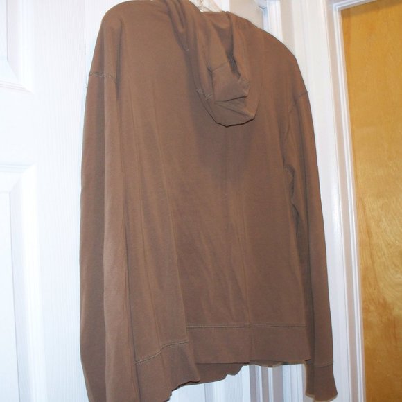 Mossy Oak Hoodie - Picture 2 of 2